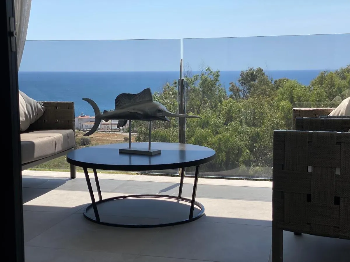 La Paloma Seaview Apartment