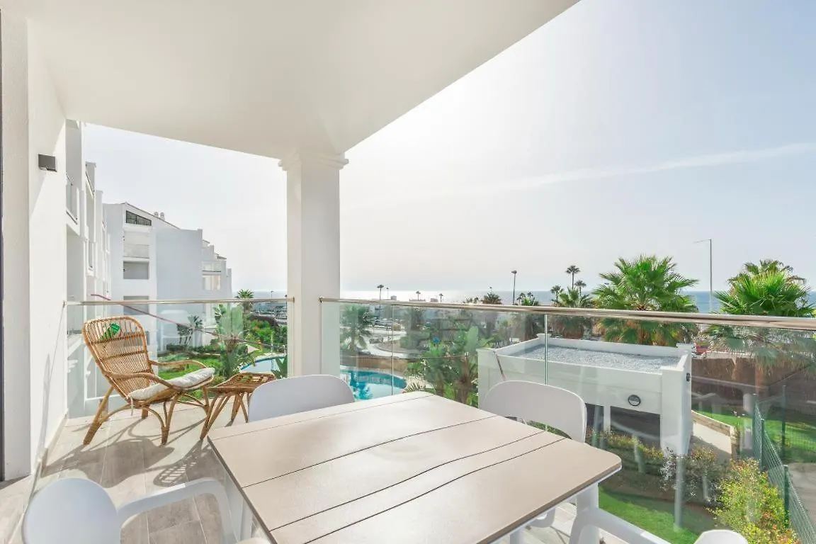 La Paloma Seaview Apartment